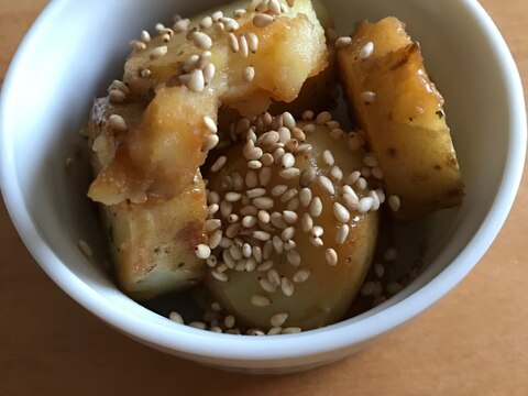 新じゃがの白ごま焼き肉だれ炒め